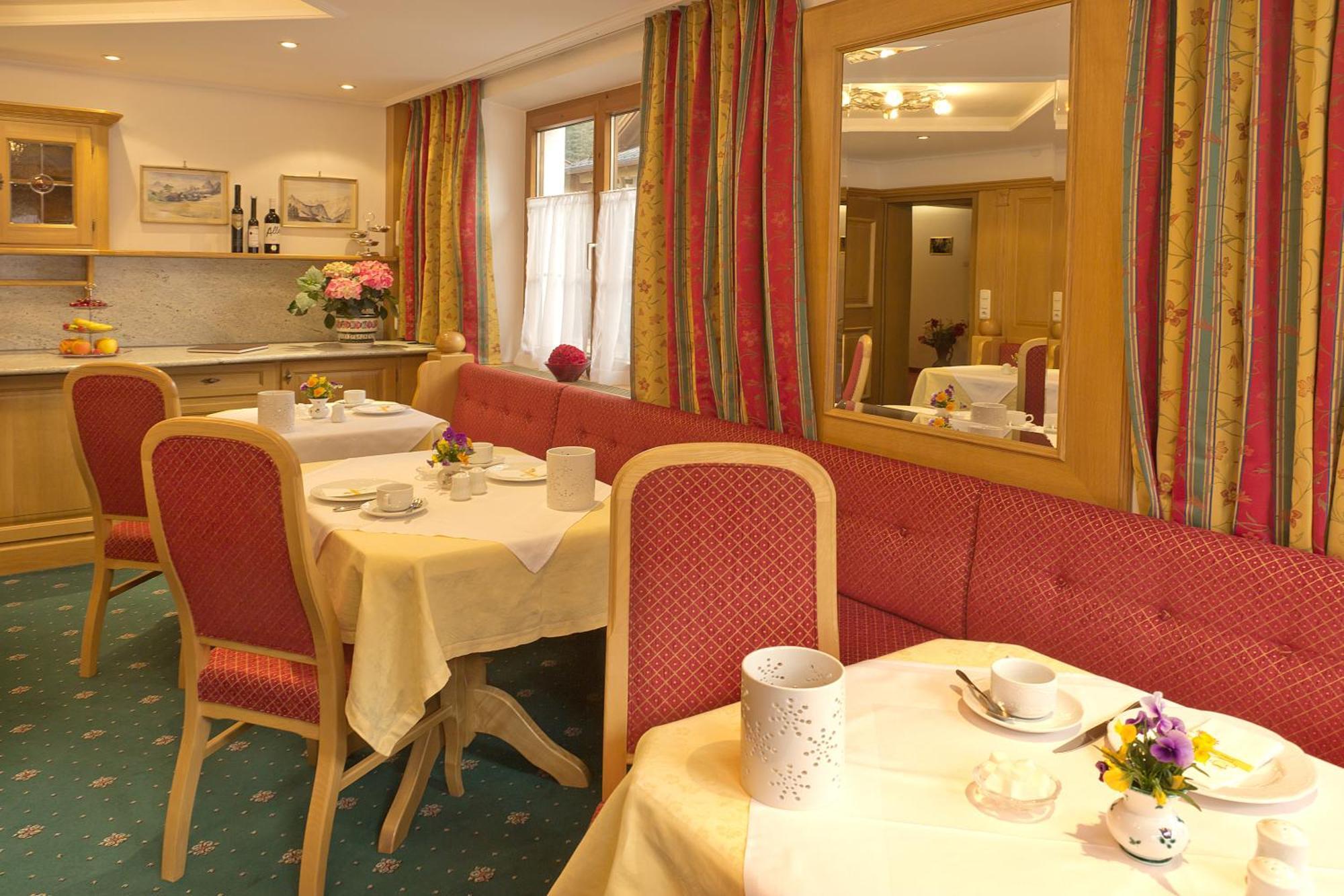 Pension Inge St. Anton am Arlberg Exterior foto